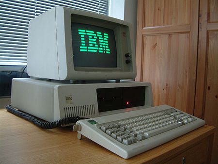Picture of IBM XT personal computer